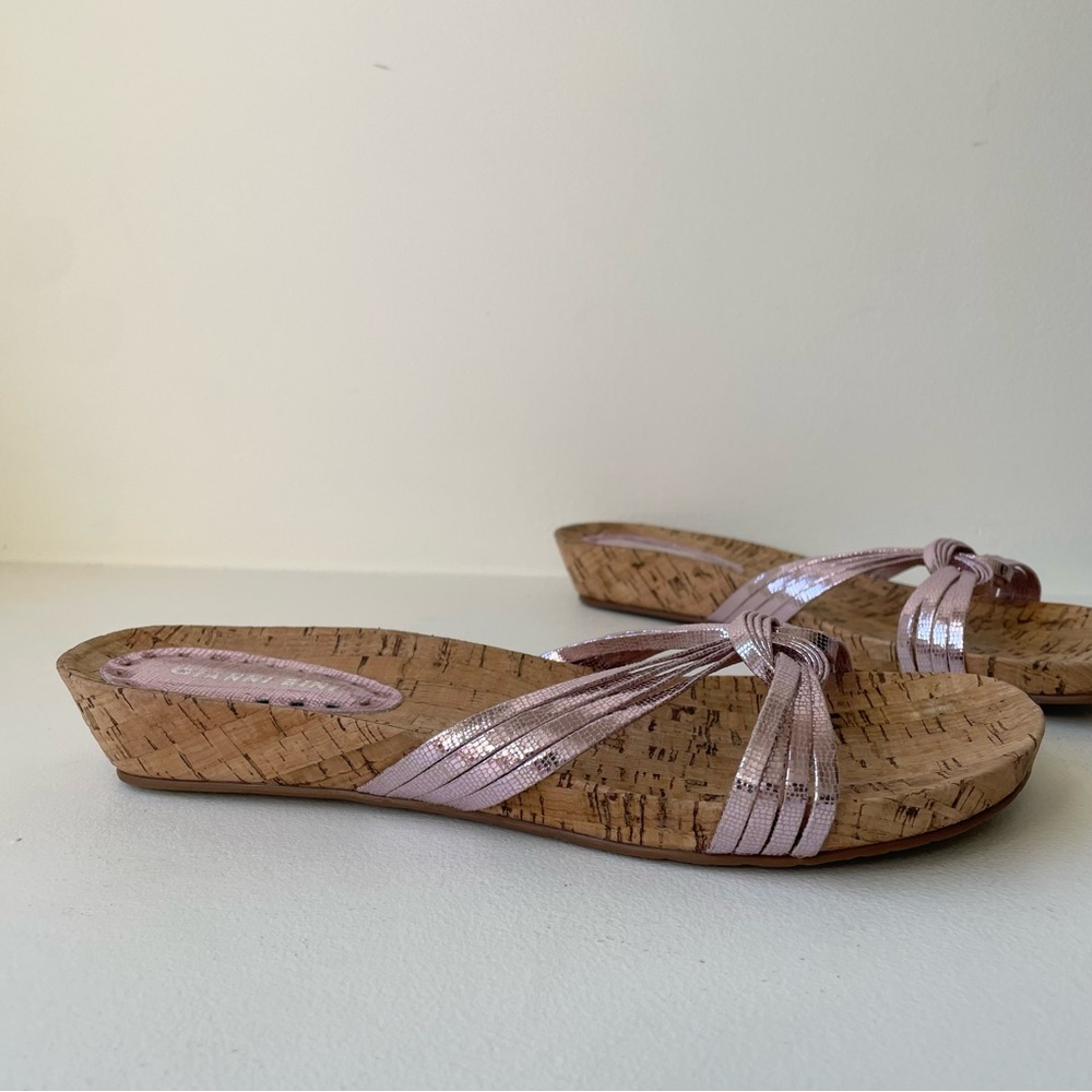 Gianni Bini Metallic Pink Open Toed Cork Sandal Size 9 - Picture 6 of 8